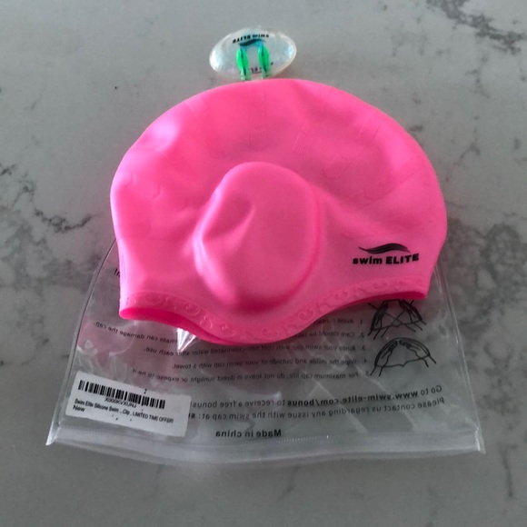 Swim cap and nose plug